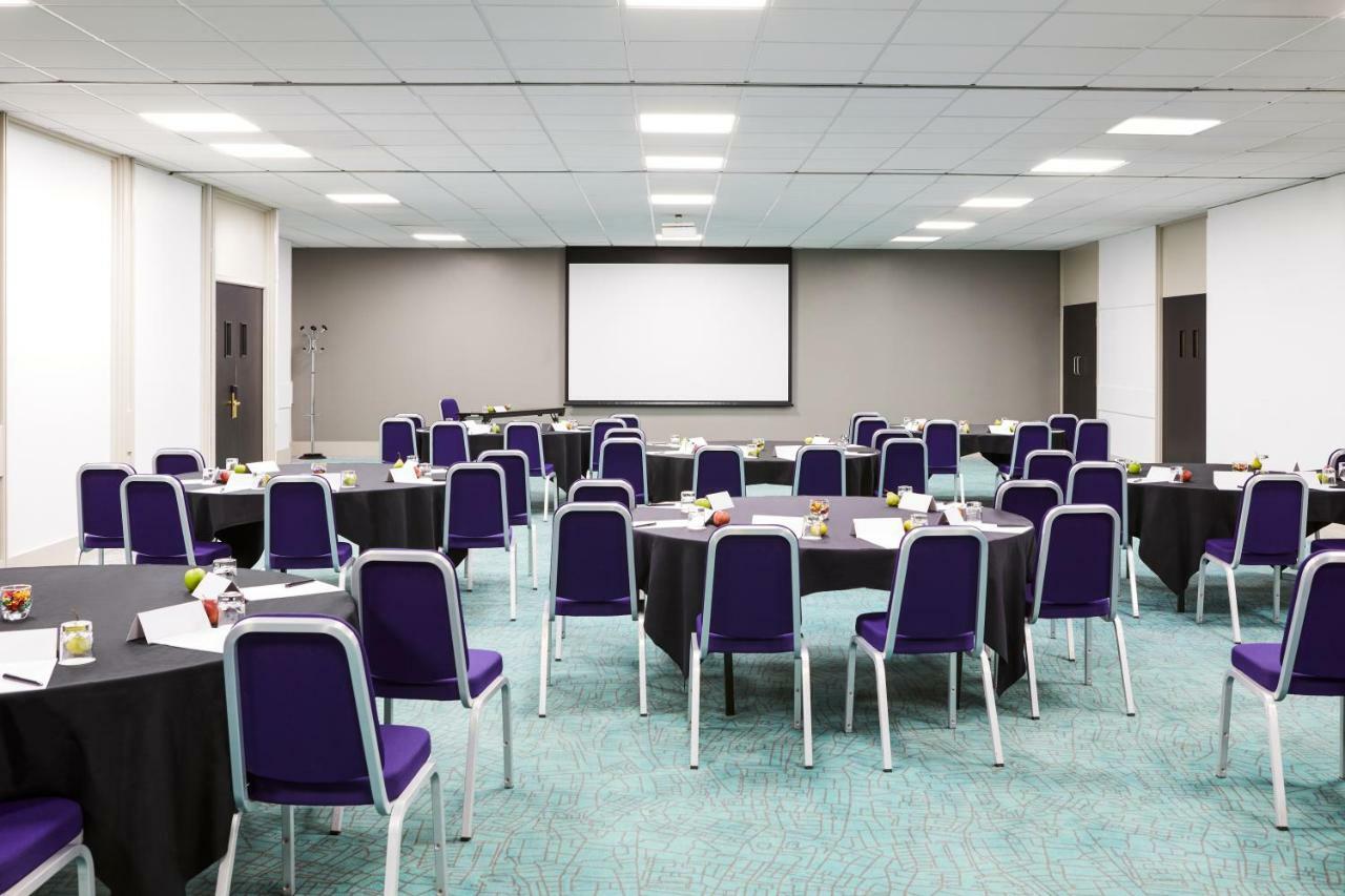 Mercure Telford Centre Hotel Εξωτερικό φωτογραφία