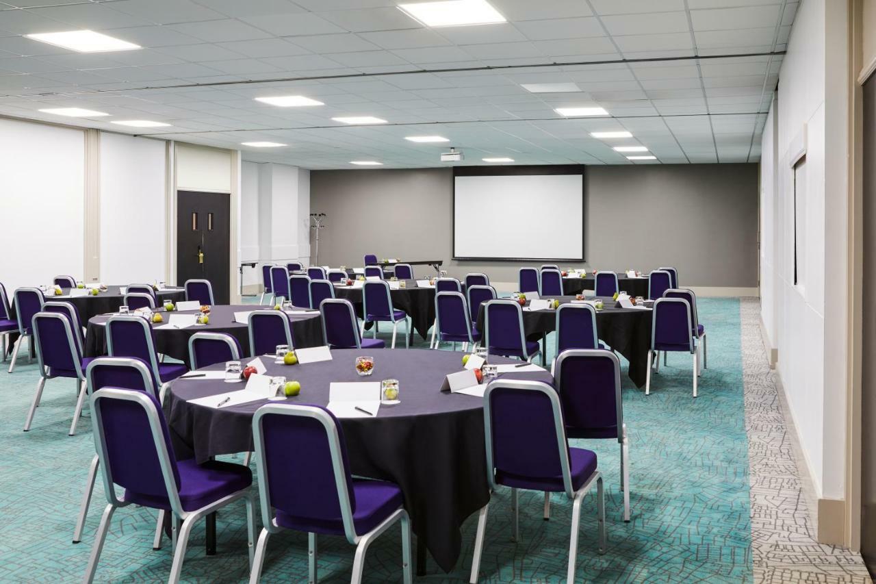 Mercure Telford Centre Hotel Εξωτερικό φωτογραφία